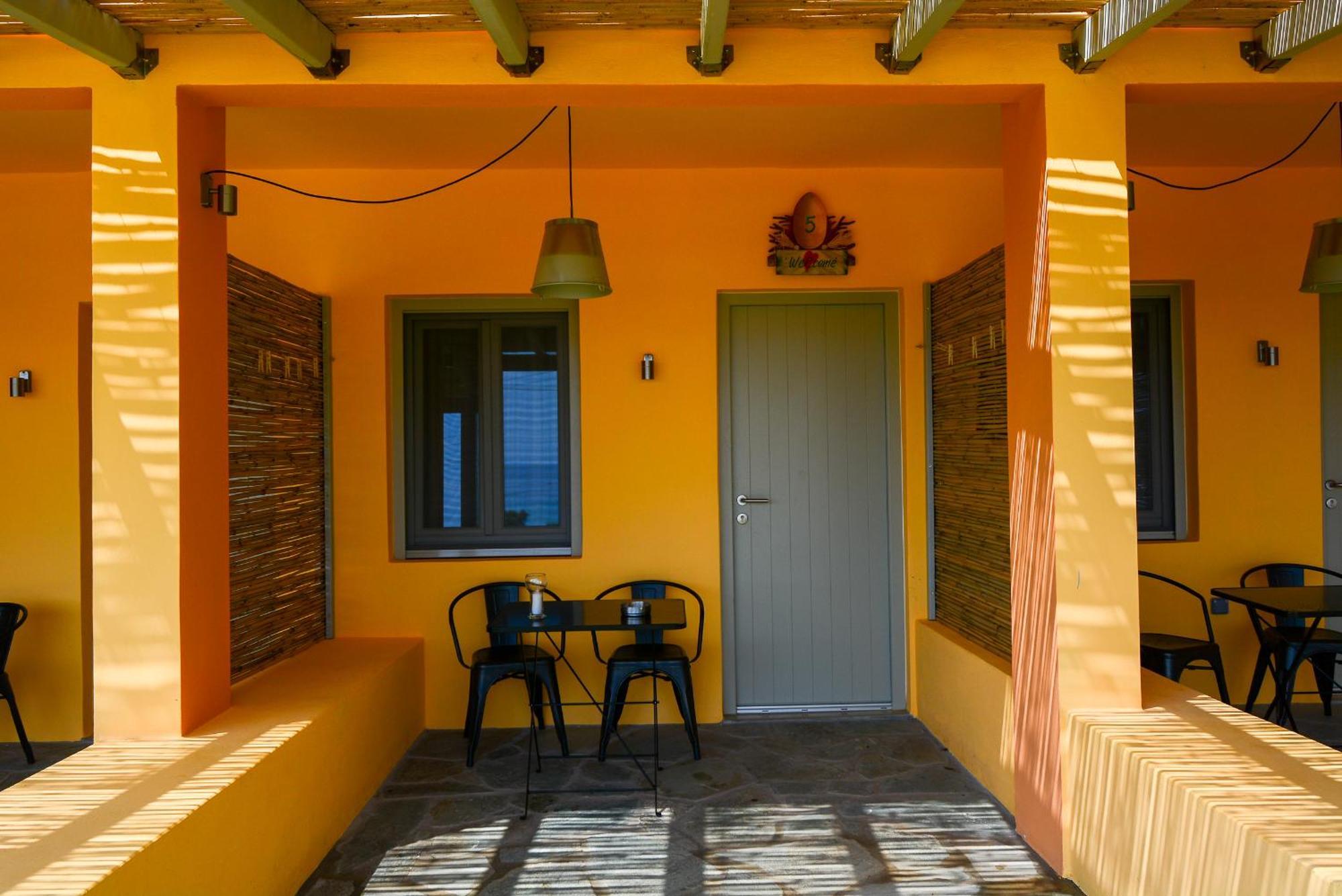 Rooster Guesthouse Rooms Kipri  Exterior foto