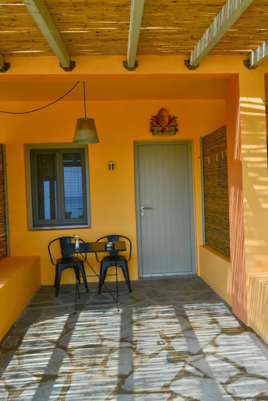 Rooster Guesthouse Rooms Kipri  Exterior foto